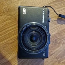 Olympus Stylus XZ-1 Digital