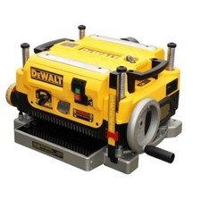 DeWalt Wired 13 inch Electric