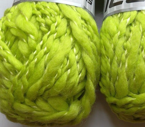 100g textured soft yarn - 100g,