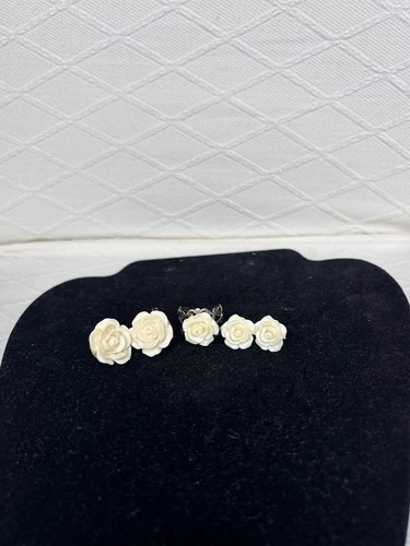 Cream rose jewellery - cream, set