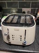De'Longhi CTY4003.BG 4 Slice