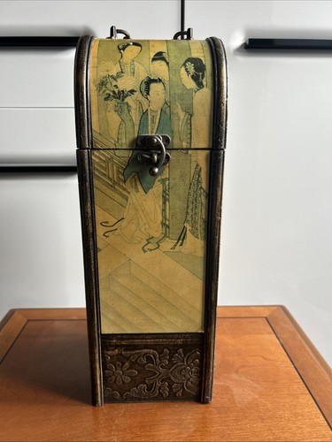 Vintage wooden wine - wooden,