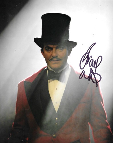 Bradley walsh signed - the, sarah