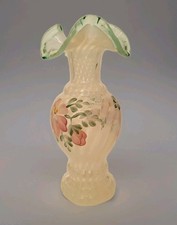 Fenton Meadow Beauty Vase