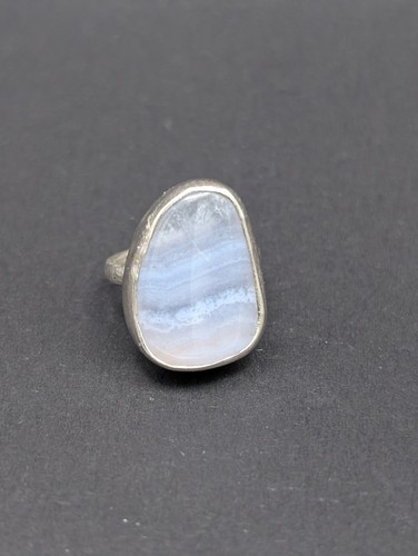Statement blue lace - statement, agate