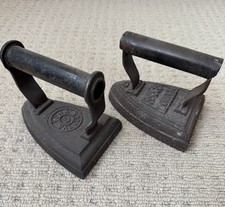 2 x Antique Cast Iron Flat Irons Etna Falkirk No. 5 and RW&S London