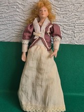 doll house accessories lady figure in period dress  1.12 th B