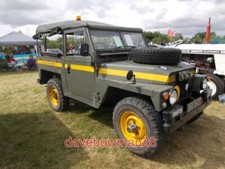 PHOTO  1979 EX-ARMY LAND ROVER