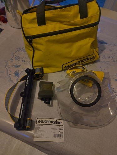 Slr camera under water dive - slr,