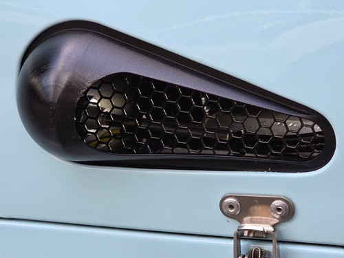 Caterham bonnet scoop sold - caterham,