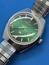 Ricoh Green Dial Vintage Watch screw back case
