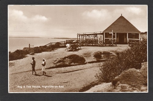 Postcard highcliffe sea nr - on,