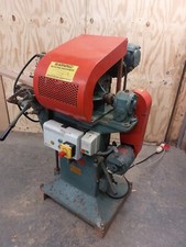 Tenoner  festool  Rye Sedgwick Pade Domino round end shape. Woodworking Machine.