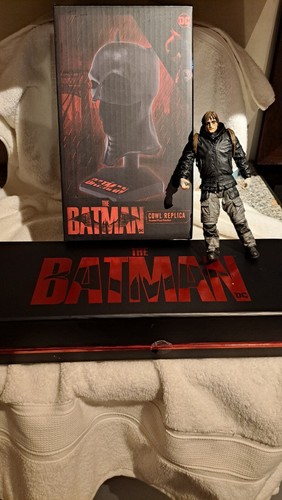 The batman 2022 - mini, replica