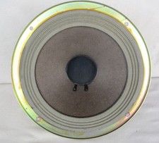 One Realistic 2002A 8-Ohm 8"