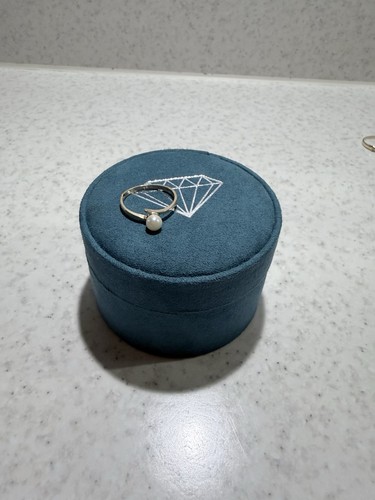9ct yellow gold minimalist - 9ct,