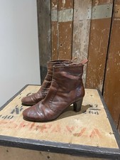 Manas Design Leather Brown