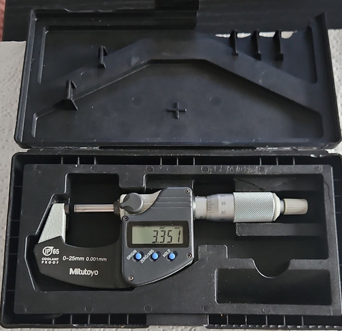 Mitutoyo digital micrometer - mitutoyo,