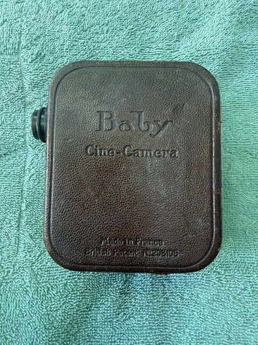 Pathé baby cine camera 1920s - baby, cine-camera
