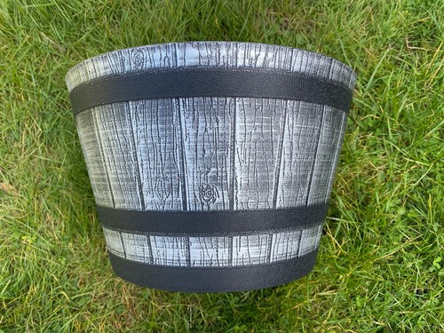New large plastic grey - 33,