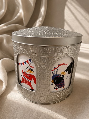 Vintage 70th jubilee - vintage, m&s