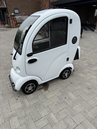Cabin car mobility scooter - cabin,