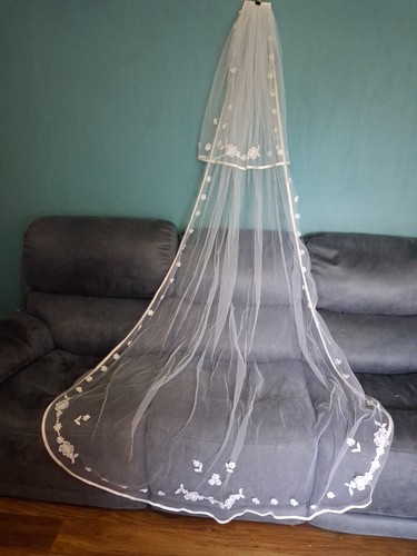White wedding veil tier - white, 2