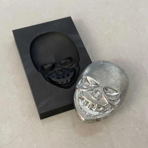 Ingot mold skull gold silver - ingot,