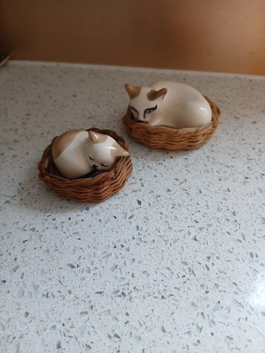 Vintage ceramic cats tiny - ceramic,