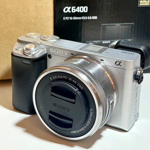 New sony alpha a6400 - sony,