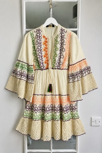 Papa pia cream - cream, embroidered