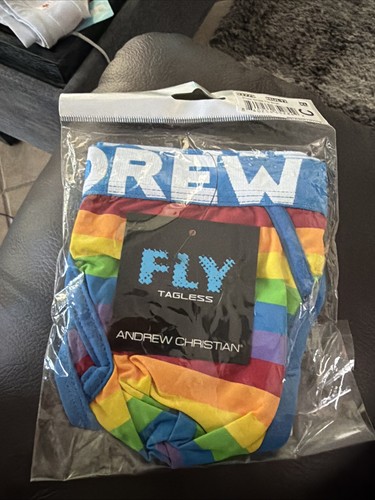 Pride strike fly - pride,