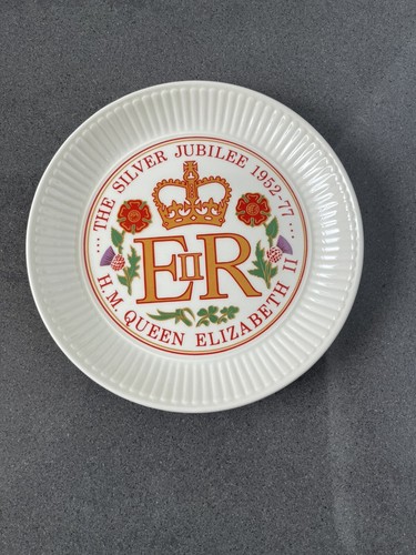 The silver jubliee - silver, 1952-77