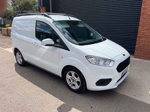 Ford transit courier van2023 - ford,