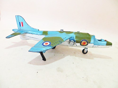 Dinky 722 hawker - 722, harrier