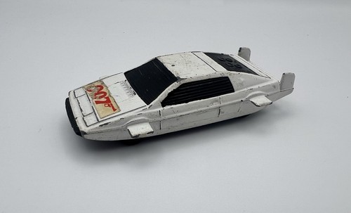 Corgi juniors lotus esprit 007 - corgi,