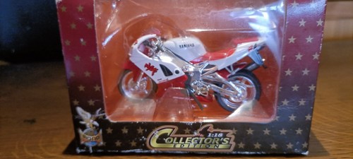 Yamaha yzf motorcycle model - yzf-r1,