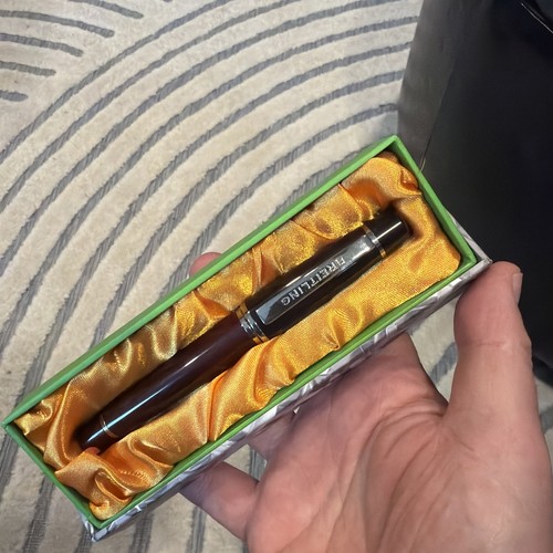 Breitling pen with box - pen.,