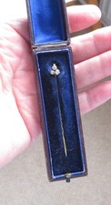 Vintage stick pin 3 paste (?) stones - in original box