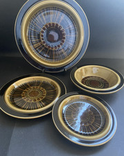 4 x Arabia Finland Kosmos