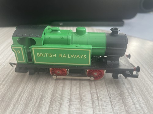 Hornby r856 tank loco 9 - hornby,