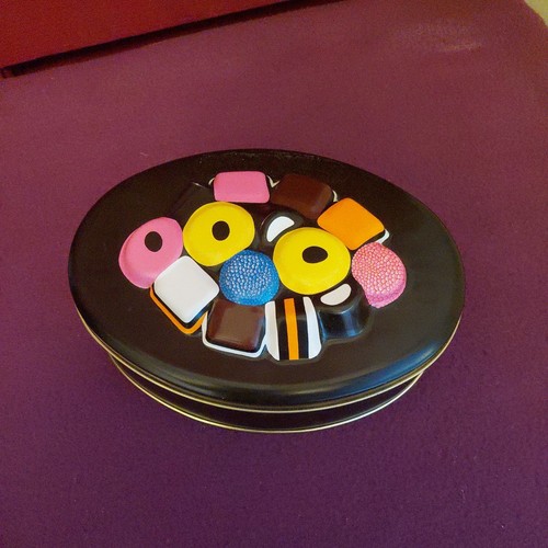 Bassett vintage liquorice - bassett's,