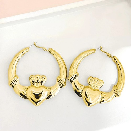 Gold large claddagh hoop - 9k,