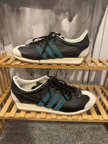 Adidas marque aux bandes - adidas, la