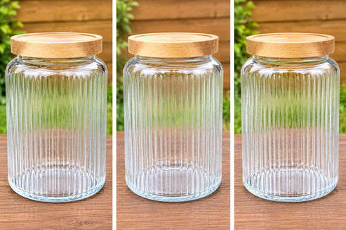 Ribbed jar
