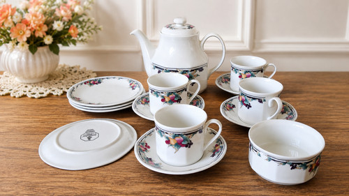 Royal doulton autumn glory - royal,