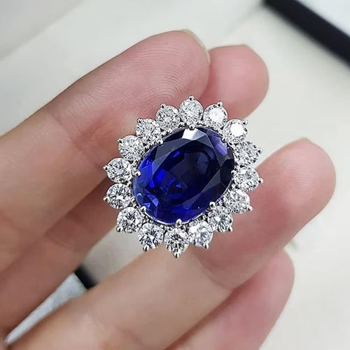 Oval cut natural blue - oval,