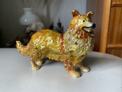 Very pretty lassie trinket pot - trinket,