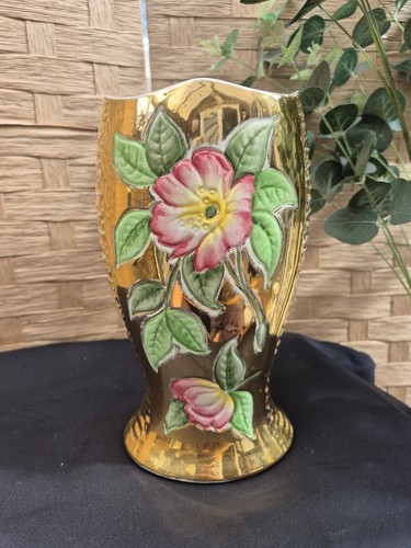 Vintage royal winton - winton, golden