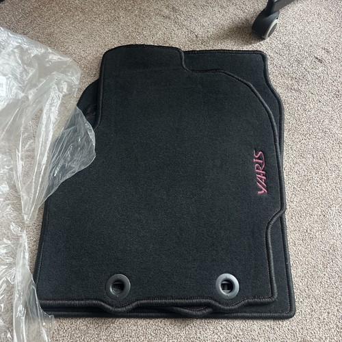 Genuine toyota yaris 2020 rhd - genuine,
